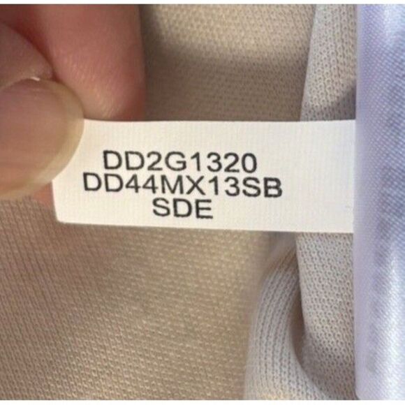 DKNY Cream Sleeveless Sheath Dress Women’s Size 4 Asymmetric Detail Exposed Zip - Picture 11 of 11